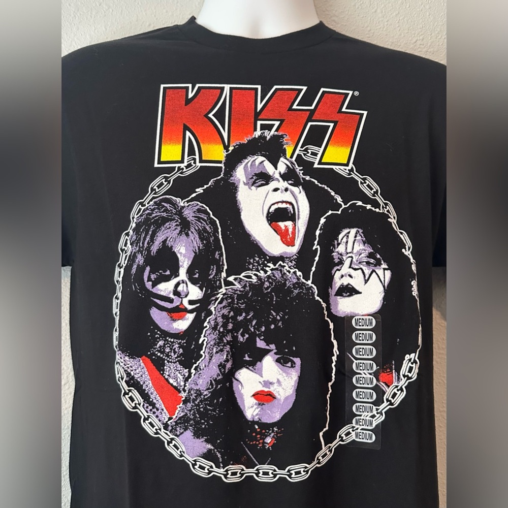 KISS Men’s Black Graphic Tshirt NWT Various Sizes